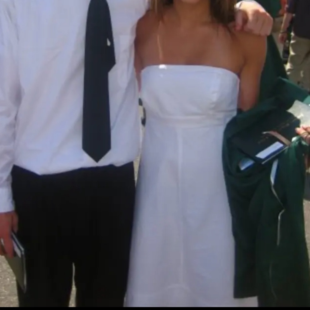 White strapless dress